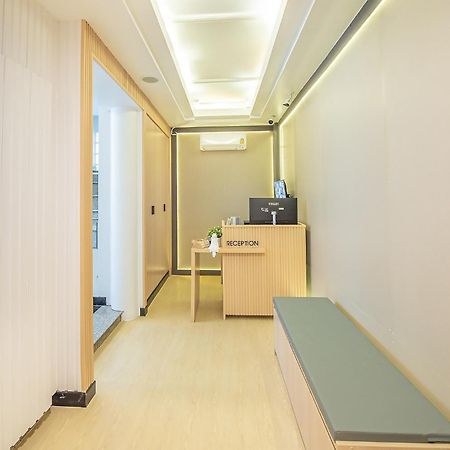 Thrive Hotel Bangkok Esterno foto