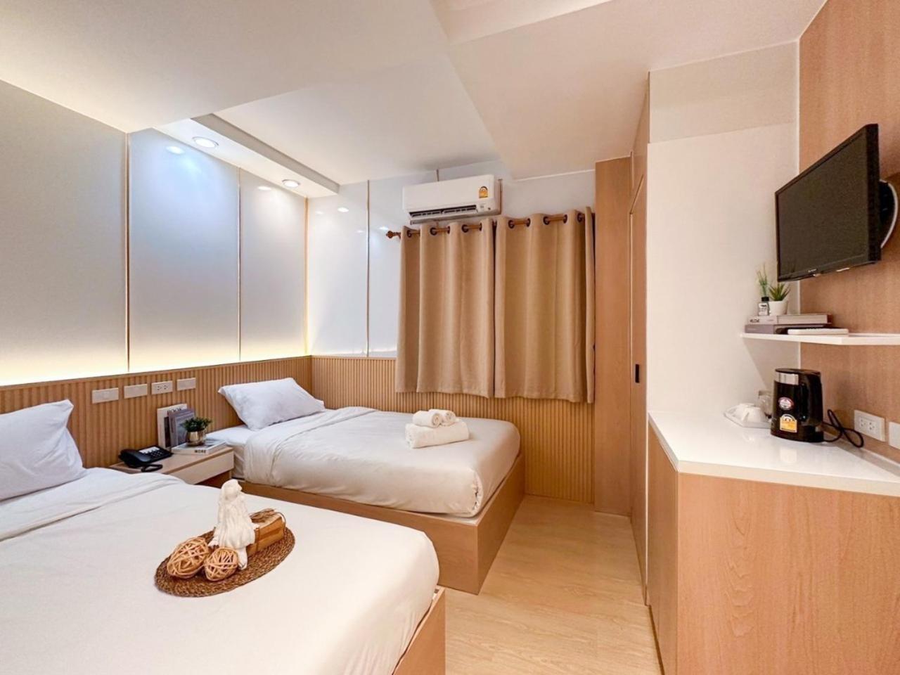 Thrive Hotel Bangkok Esterno foto