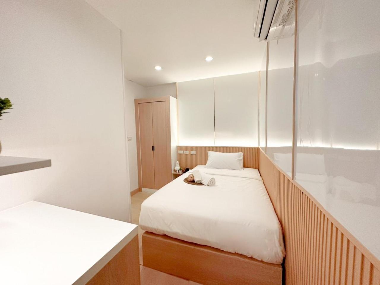 Thrive Hotel Bangkok Esterno foto
